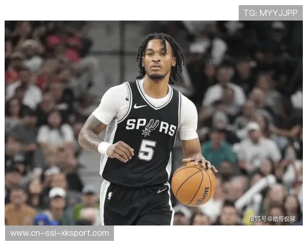 卡斯尔创NBA最年轻40+12+12纪录，成为马刺队史第二人